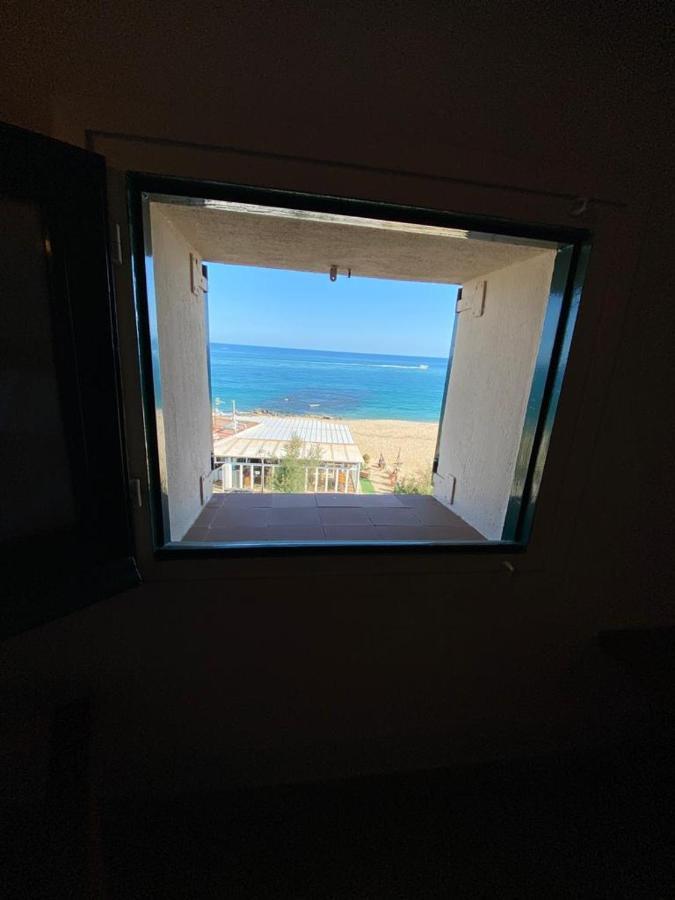 Hotel Kalima Caldes D'Estrach Bagian luar foto